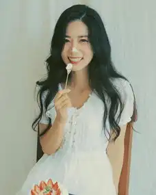 小姐姐头像所有的感情不求朝夕常伴但求相处不累