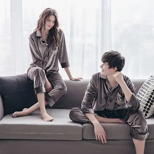  睡衣女秋情侣装韩国金丝绒睡衣长袖大码男士冬季珊瑚绒家居服套装