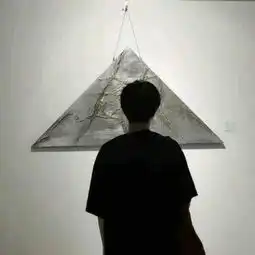 你说喜欢我,却又牵了别人的手