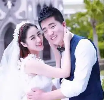  她不顾赵本山反对,一心要嫁给身价过亿的富豪,活活守寡14年