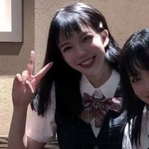 三人闺蜜头像你的未来,从不取决于任何一场考试
