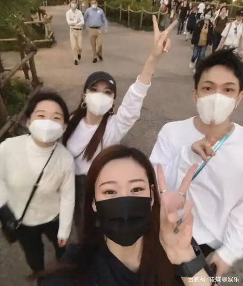  邓紫棋520吓坏粉丝,艾特鹿晗直言很高兴认识你