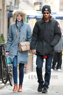  霸道总裁家有美妻,女王潘叔越发登对最新欧美明星情侣街拍合辑1月3月15日