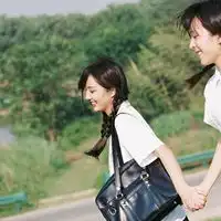 闺蜜唯美头像一人一张唯美小清新闺蜜头像一人一张