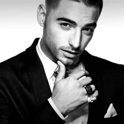  欧美霸气男生超拽头像,成熟欧美黑白系的