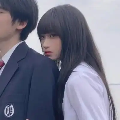  情侣头像提升自己比指望他人可靠.