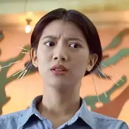  情侣头像我一直在旷野里举着火把,等待另一簇星火来相遇