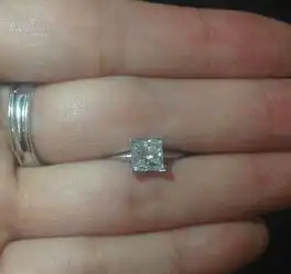分享我的婚博会买钻戒经验,并投诉珂兰钻石戒指做工粗糙,给人添堵版主已回复