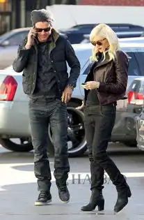  养眼couple一对对,俊男美女秀恩爱海报网最新欧美明星情侣街拍合辑12月1月初