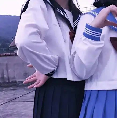 一眼万年jk风头像,快和小姐妹一起换,浪漫句子