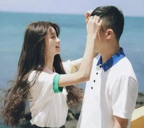  qq微信聊天,女孩问出这3个问题,可能在暗恋你,直男可脱单心里