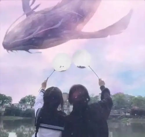  天空拍照过时了,来试试大鱼海棠拍照,秀儿们直接拿来做头像