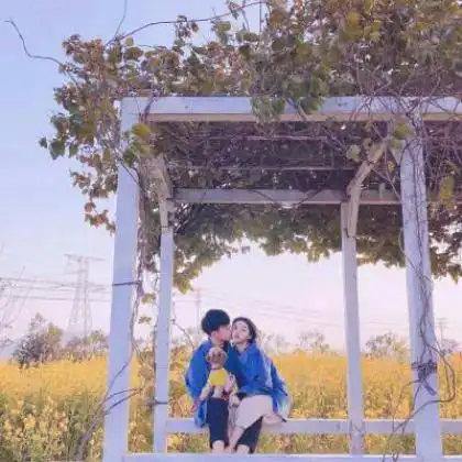  头像情侣一左一右,如此幸运拥有你的爱