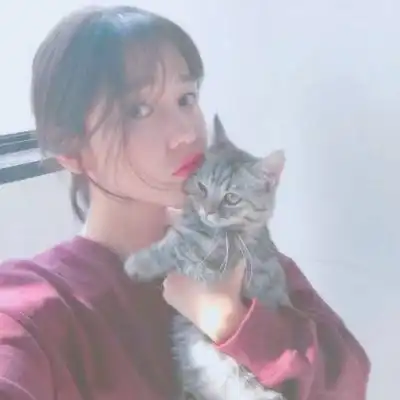  时尚好看情侣头像图片一对两张分开的2021最新