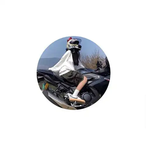  亲测酷酷的机车女生头像