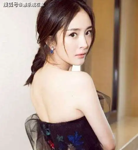  再添实锤杨幂和魏大勋疑已同居,两人穿情侣装外出毫不避嫌