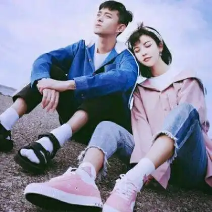  非常甜又恩爱的情侣头像,爱情是生活的调味剂