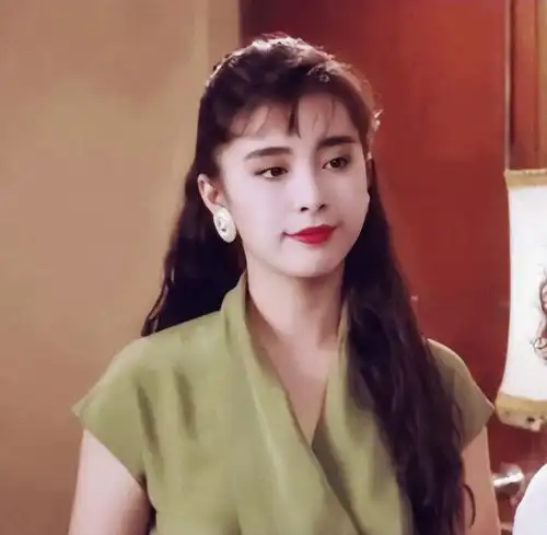经典港风妆美得让人念念不忘,get这4点,钟楚曦宋茜画上立马惊艳