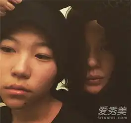 赵薇窦靖童晒合影是什么样子的赵薇窦靖童晒合影照片