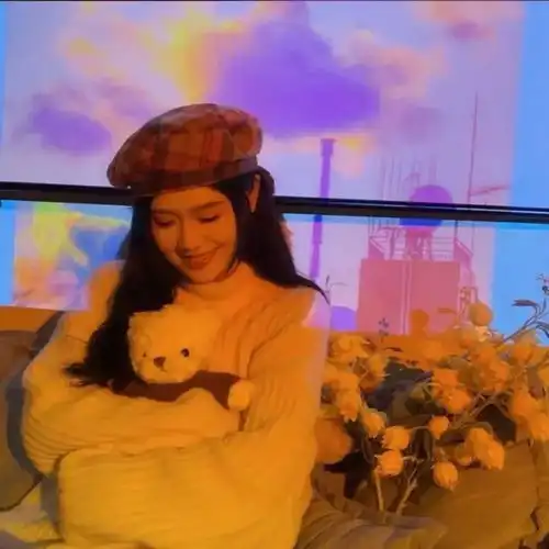  超火的情头爱情小坦克,谁撞谁休克