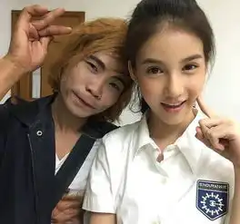  镜头下泰国网红男每天浓妆艳抹,偶然机遇走上人生巅峰