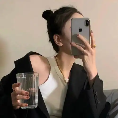 好看的男生女生头像哦
