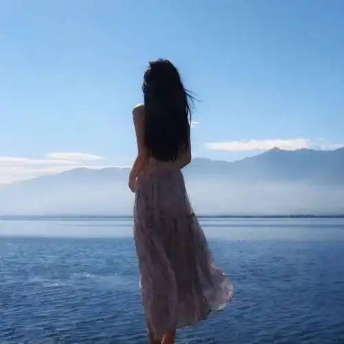  读世相最好的活法不攀比,不流俗,不盲从