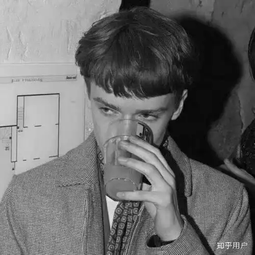  帮我找一下这个头像的情头谢谢谢谢