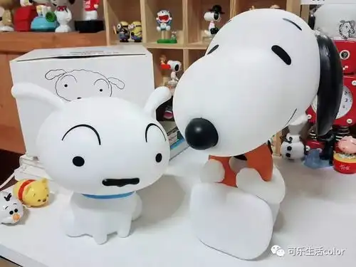  蜡笔小新只狗小白都出周边,小夜灯劲实用