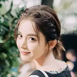 注孤生娜扎接捧花很无奈,机场包裹严实,打扮中性无视男粉狂拍