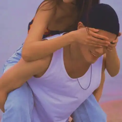  情侣头像我才不要祝你中秋节快乐,我要你每一天都快乐