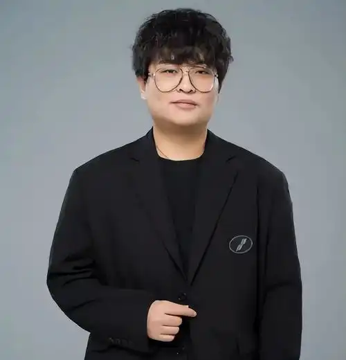  换上cat又换下张角此举让人浮想联翩,他究竟想要干什么