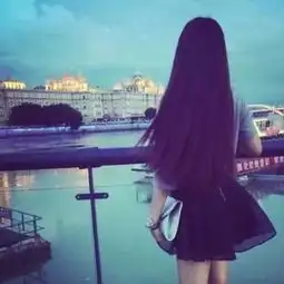  怎么找情侣照另一张