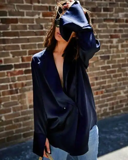  跟着刘诗诗一起真丝shirt让你美的很高级