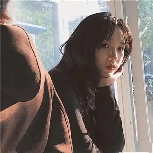  情侣头像满心欢喜热爱未来拭目以待