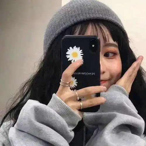  头像与其这样嘘寒问暖还不如给我打笔巨款让我感受一下人情温暖