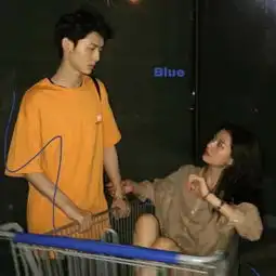  恩爱幸福的2019新春情侣虐狗图