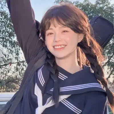  微信女头简约干净又气质,女头简单大方淡雅