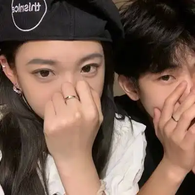  ins搞怪又可爱的情侣头像