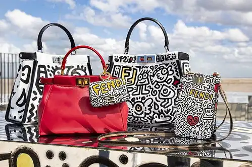  是日美好事物无印良品跨界联名电动车,宜家与泰国设计师合作冰冷工业风家居