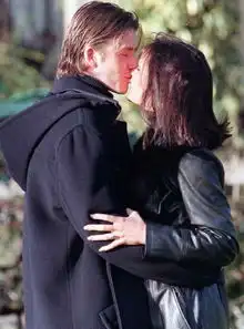  浪漫情人节盘点明星情侣激吻时刻