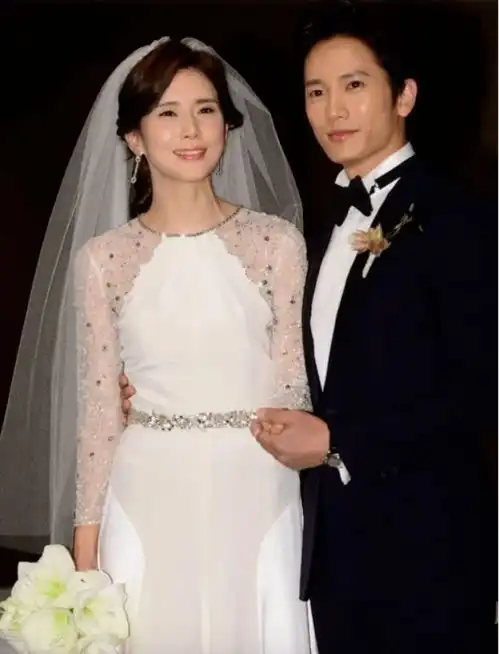  因戏而爱盘点日久生情的那些韩国情侣们