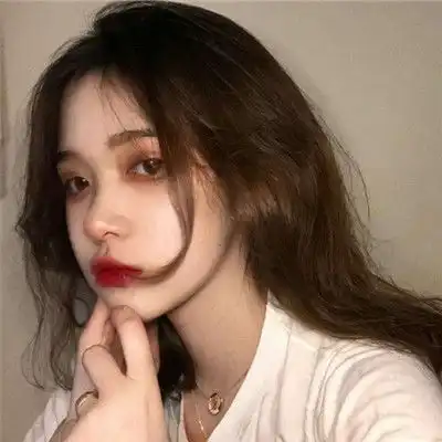  御姐头像高冷霸气,一看就有一身脾气的女生