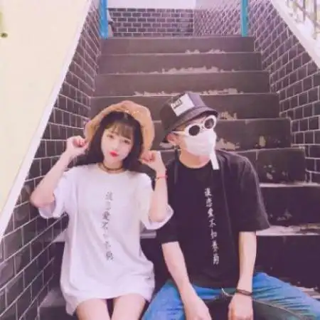  高清甜蜜头像情侣图片不想取悦任何的人