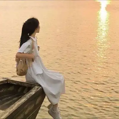  女生头像真人侧脸夕阳图片大全
