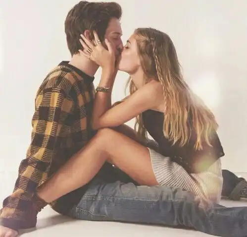  男人喜欢这样的女人,你是这样的吗