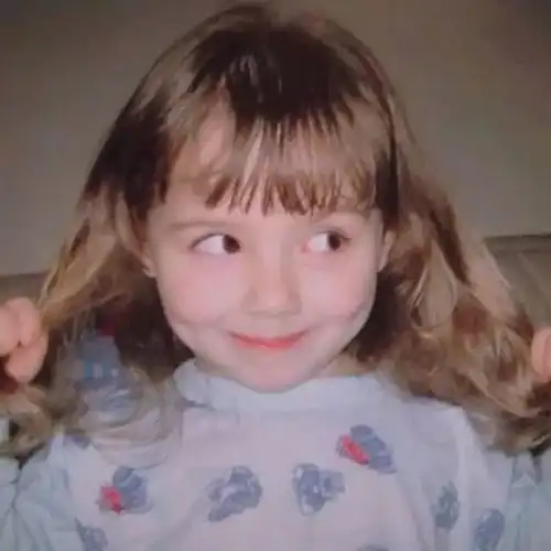  东风化雨,缘定三生马克思主义学院优秀故事展示