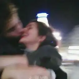  怎么把照片弄成模糊的样子,和下图差不多的这种