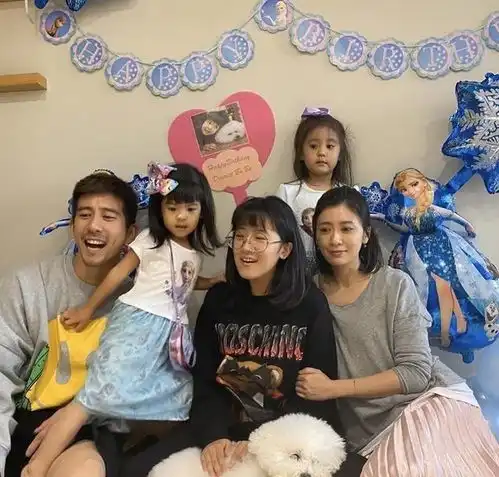 贾静雯为女儿庆生,与前夫和解,这才是离婚后最好的相处方式