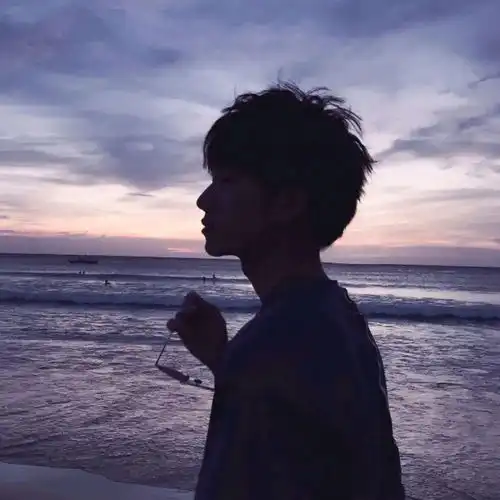  真人情头那就祝你我有数不尽的鲜花和浪漫